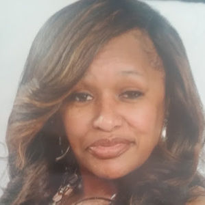 Meet your Posher, Chrystal